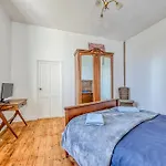 Maison De Famille Hébergement de vacances *