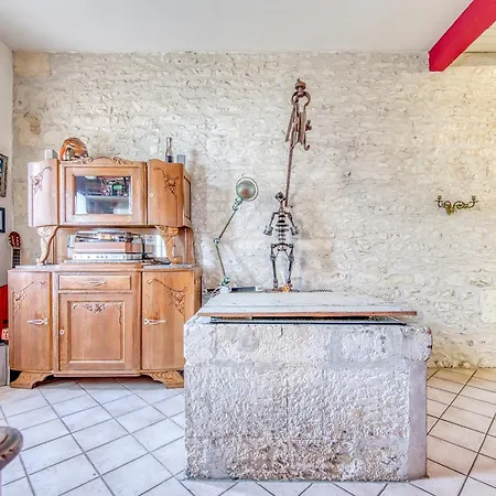 Maison De Famille Semesterbostad *