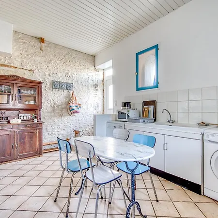 Maison De Famille Semesterbostad