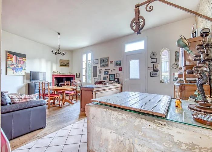 Сasa de vacaciones Maison De Famille Mortagne-sur-Gironde